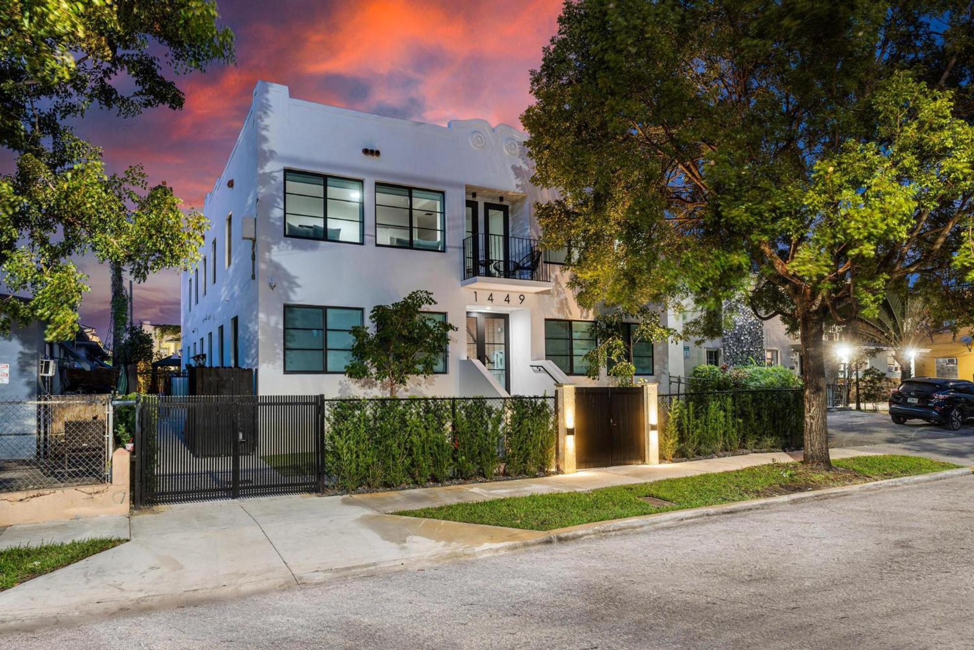 Lux Retreat By Renzzi Apartamento Miami Exterior foto