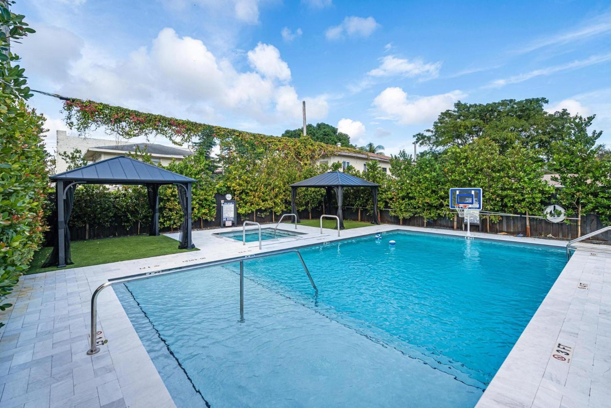 Lux Retreat By Renzzi Apartamento Miami Exterior foto